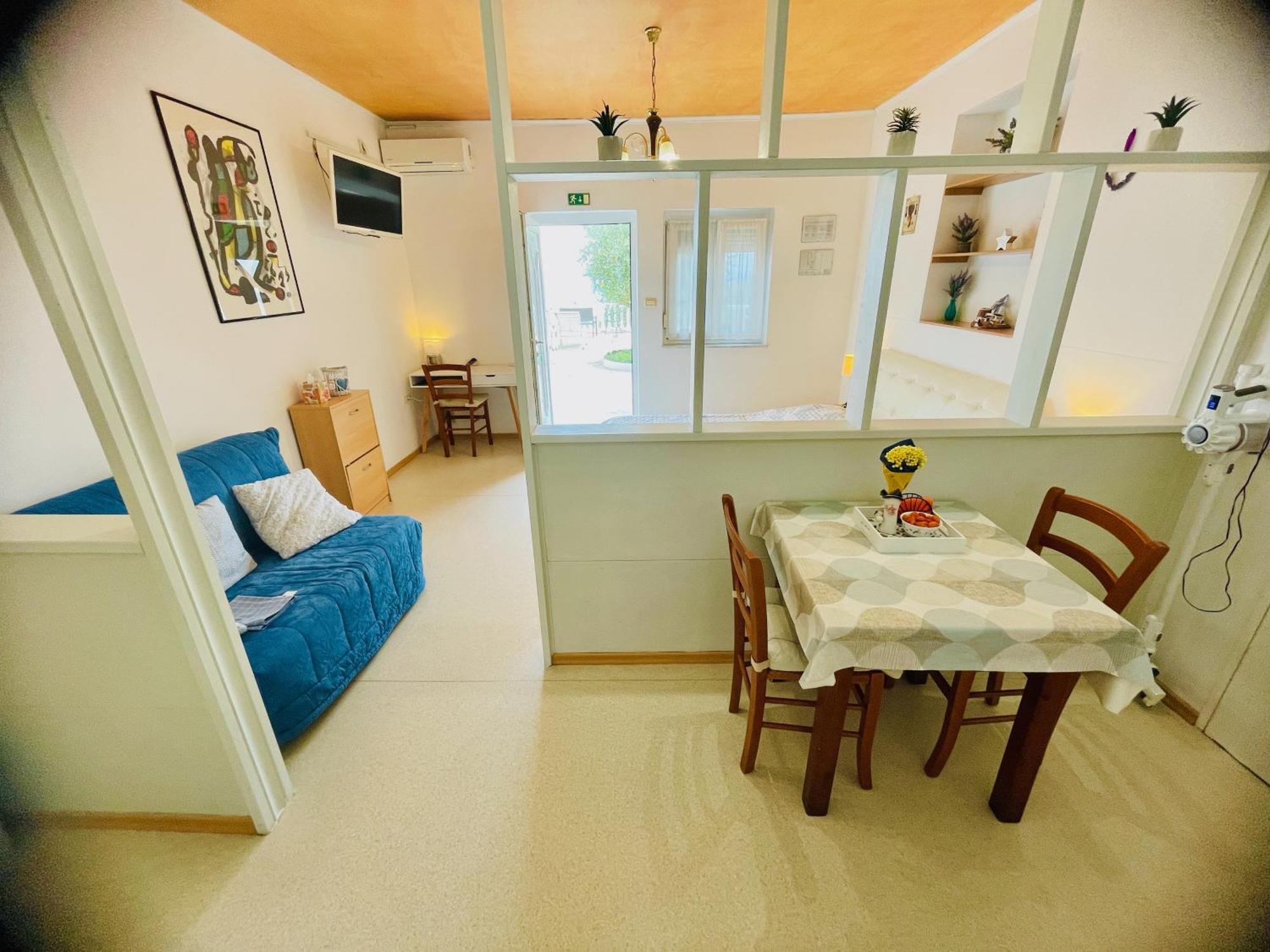 Apartment Viler